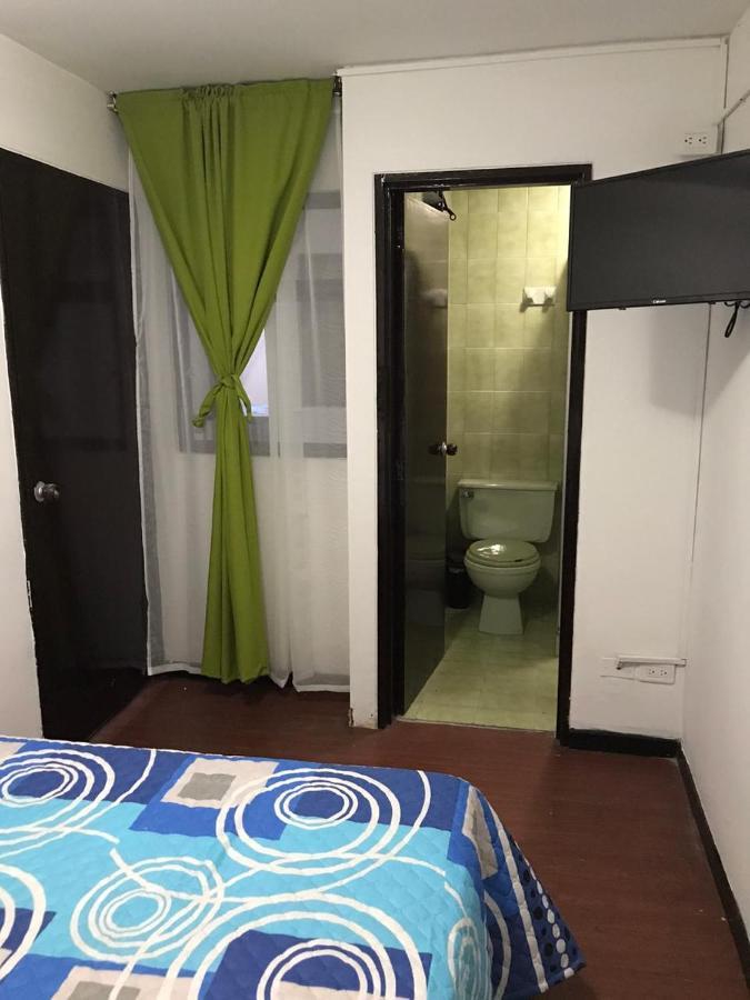 Hostal El Eden Манисалес Экстерьер фото