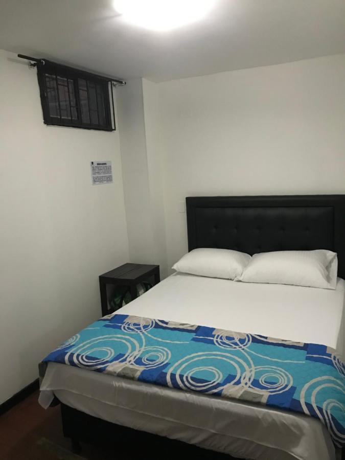Hostal El Eden Манисалес Экстерьер фото